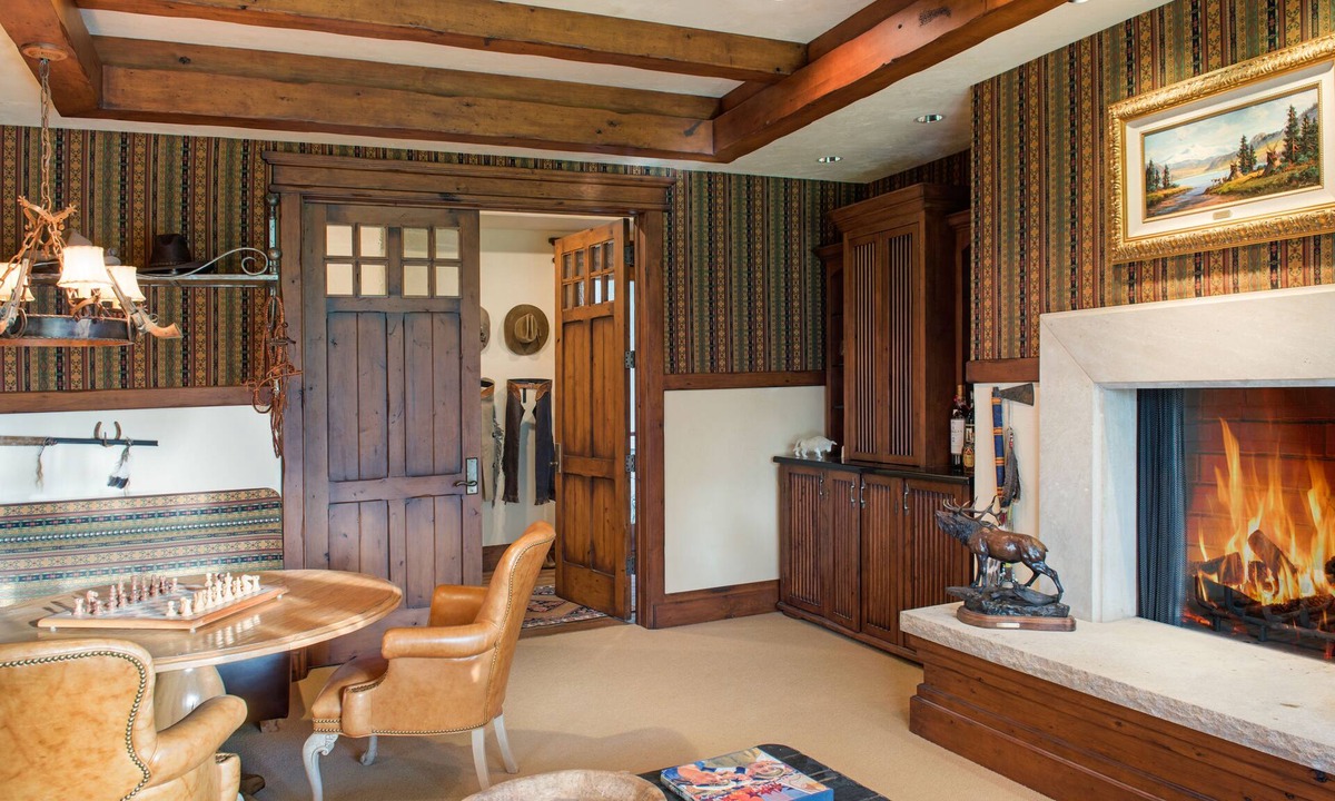 Jackson Ski Chalet | Stunning Lodge in Jackson Hole