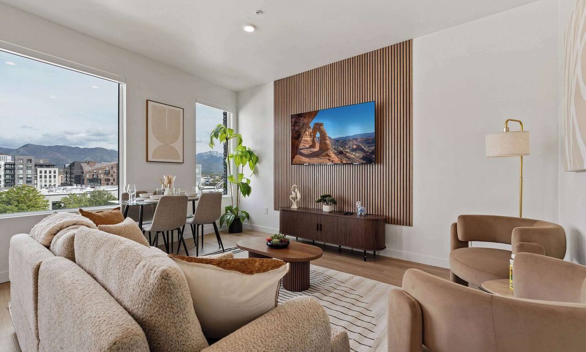 People's Freeway Apartment | Stylish 2-Bedroom, 2-Bath Salt Lake City Apartment with Balcony