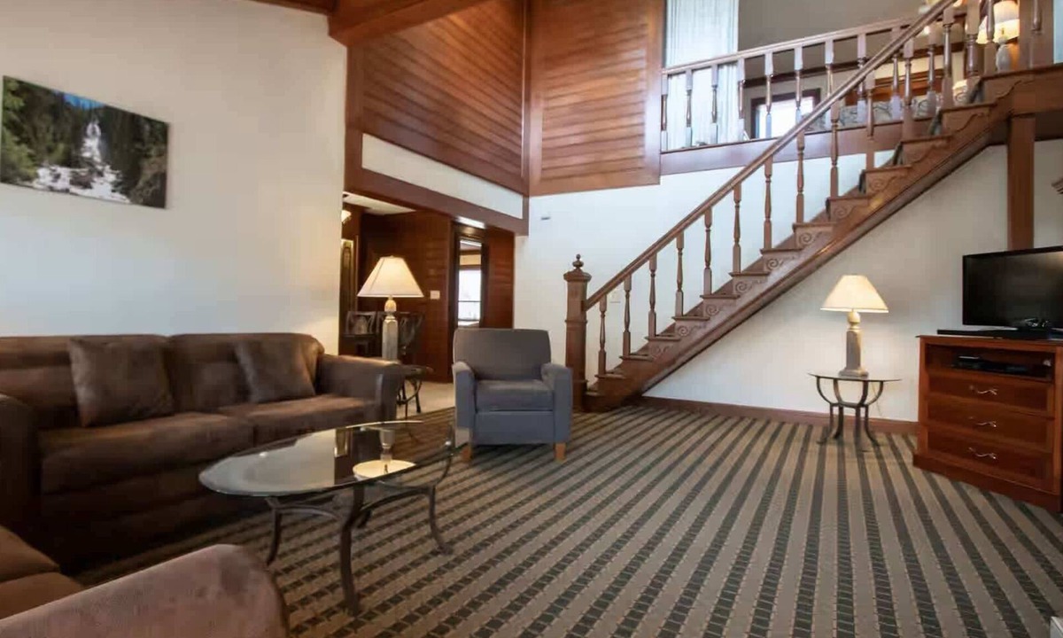 Steamboat Springs Apartment | Sunburst Condominiums - 1 Bedroom Loft