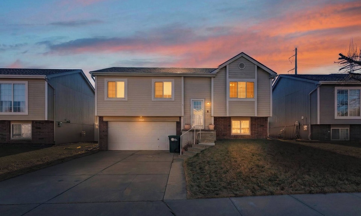 Omaha House | Superb 4-bedroom house in friendly Omaha neighborhood