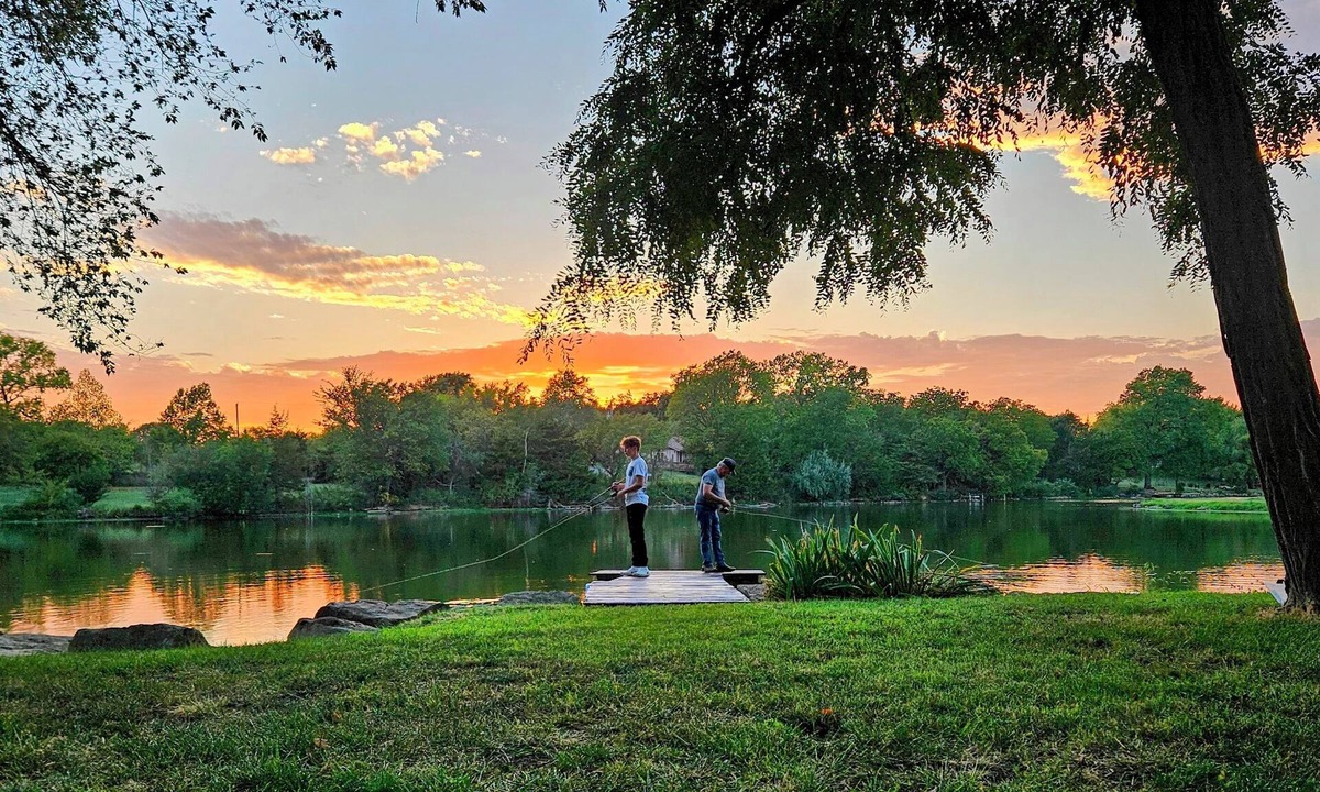 Greenwich House | Swan Shores - Lakefront home in Wichita