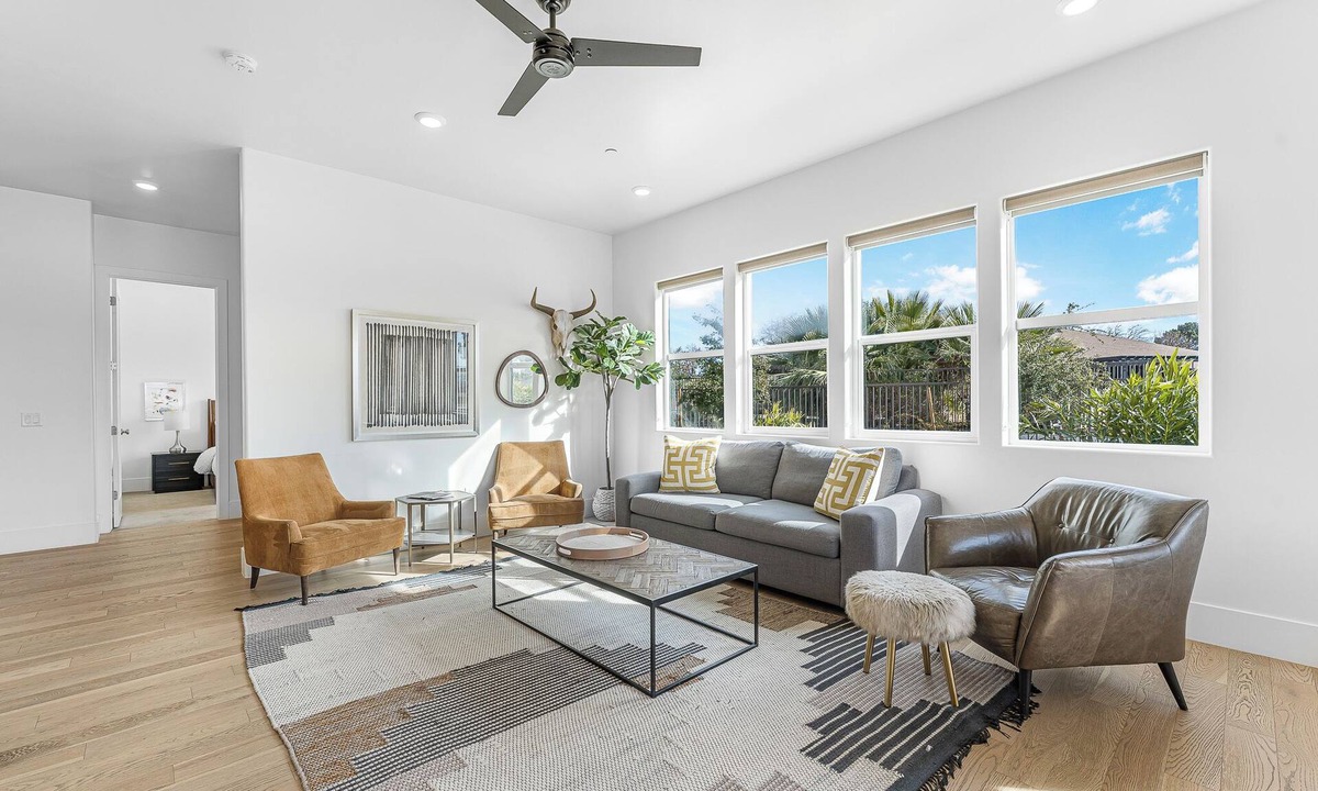 Bloomington House | Tee for Two at Bloomington Country Club: Reunion Property, Pool, Golf