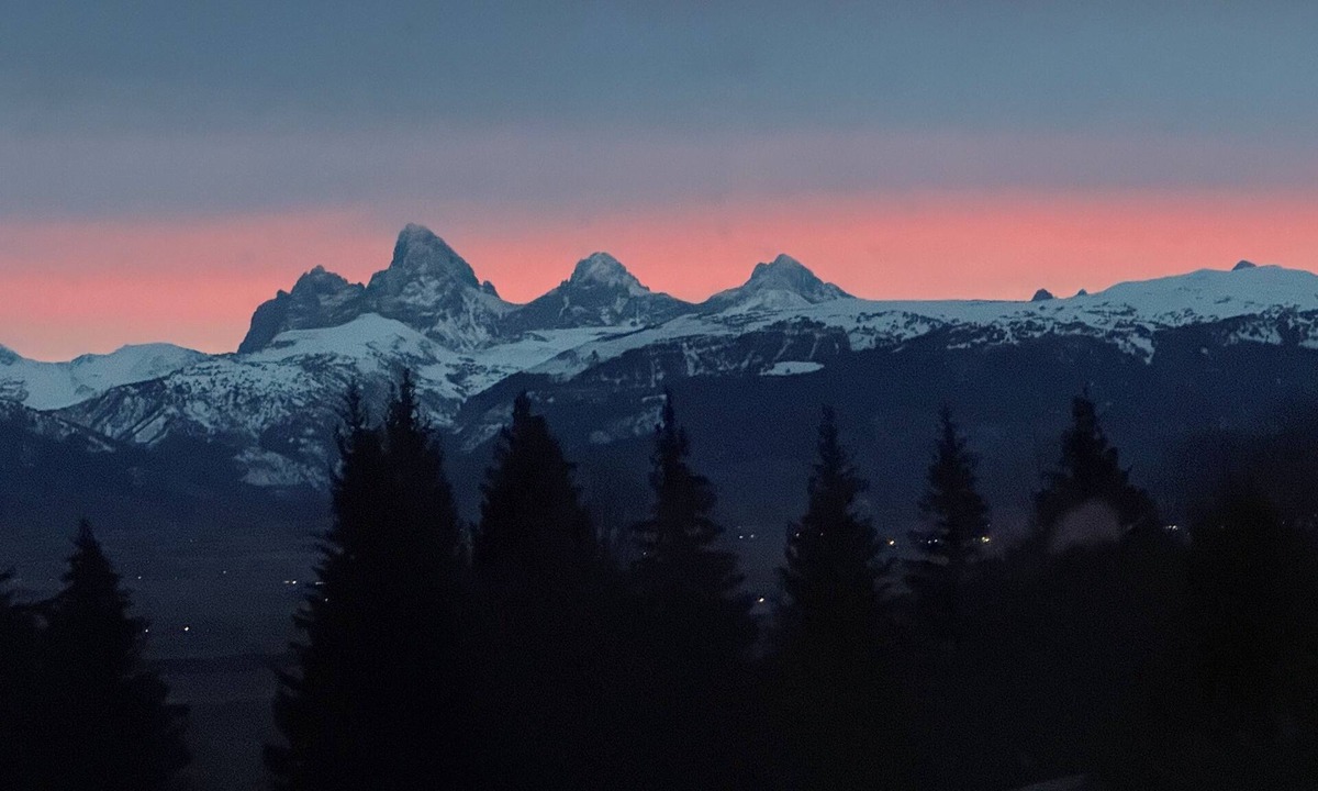 Tetonia Cabin | Teton Tranquility -Unparalleled Stunning Views - Tetons, Canyons & Hot Tub