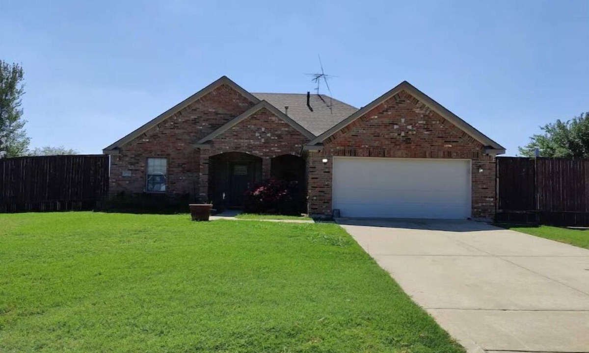 Justin House | Texas Motor Speedway Comfort Zone