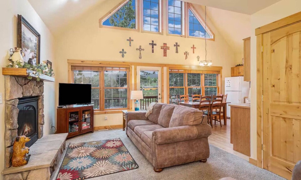 Estes Park Cabin | The Cabin Experience! Views, fireplace, deck!