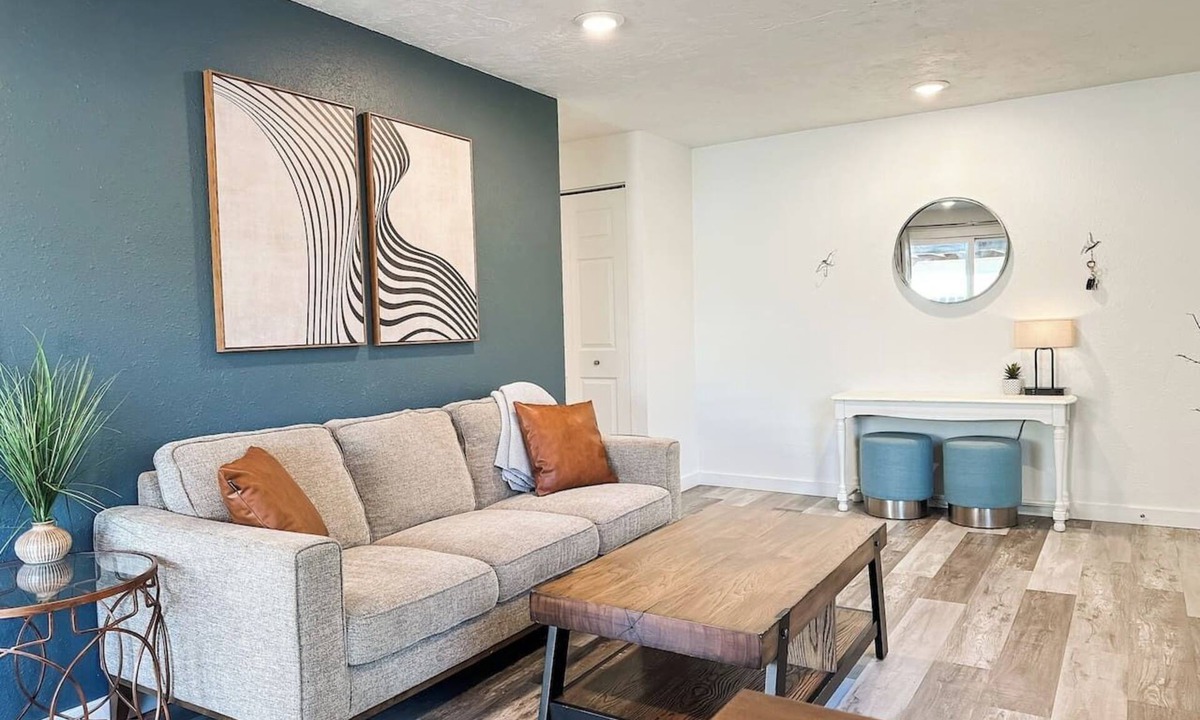 West Valley House | The Explorer duplex unit