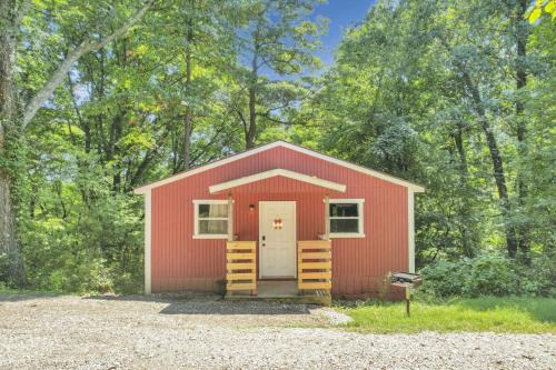 Lancaster House | The Maple Cabin