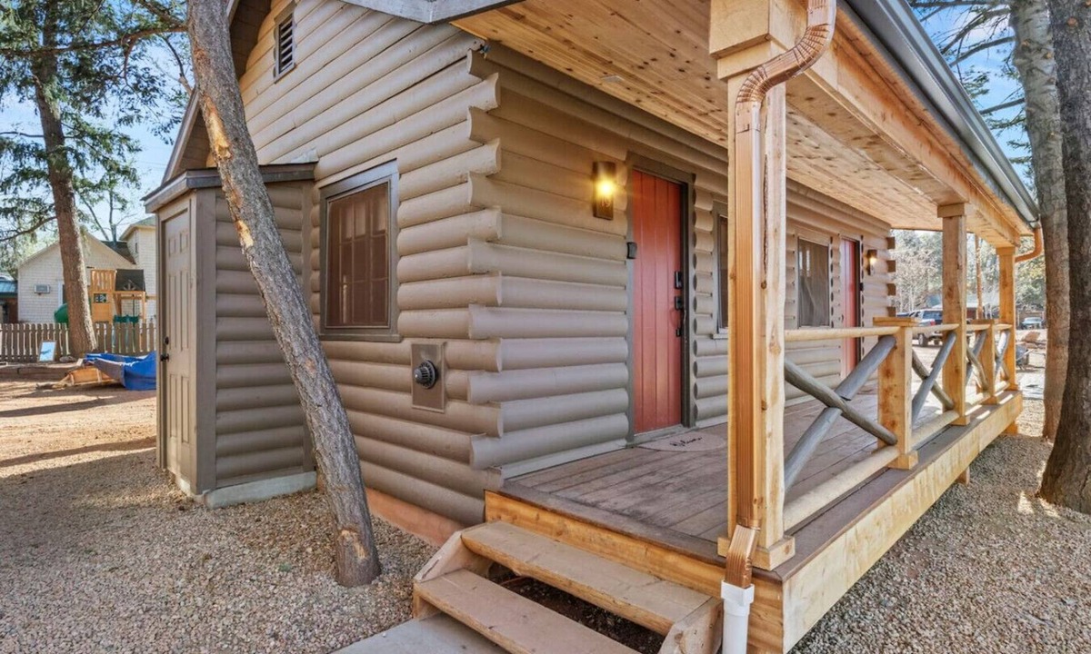 Colorado Springs Cabin | Timber Lodge Cabin #19