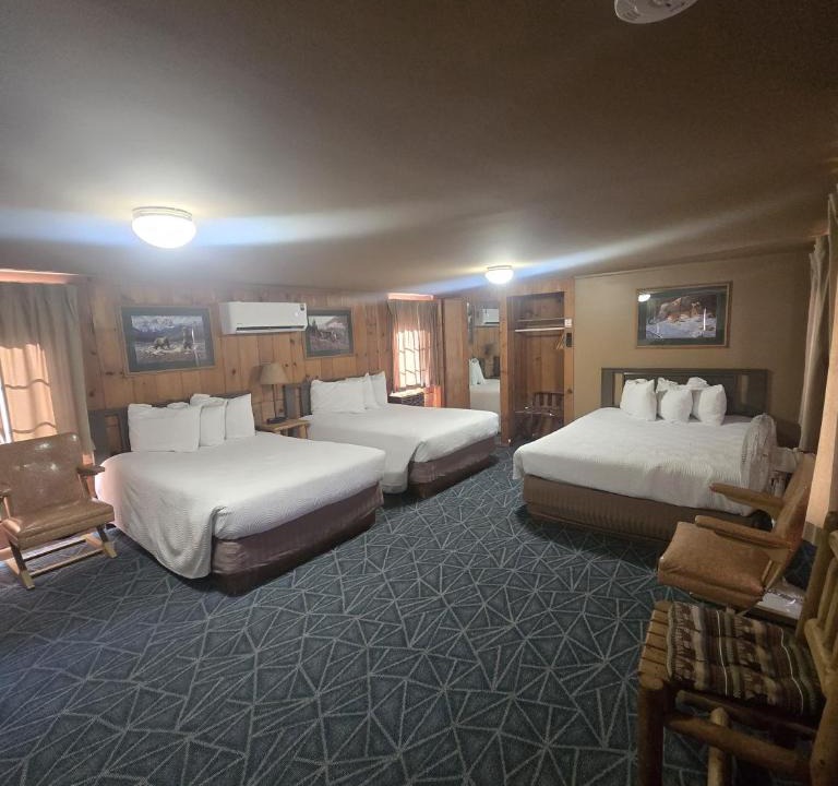 Dubois Hotel | Trails end motel