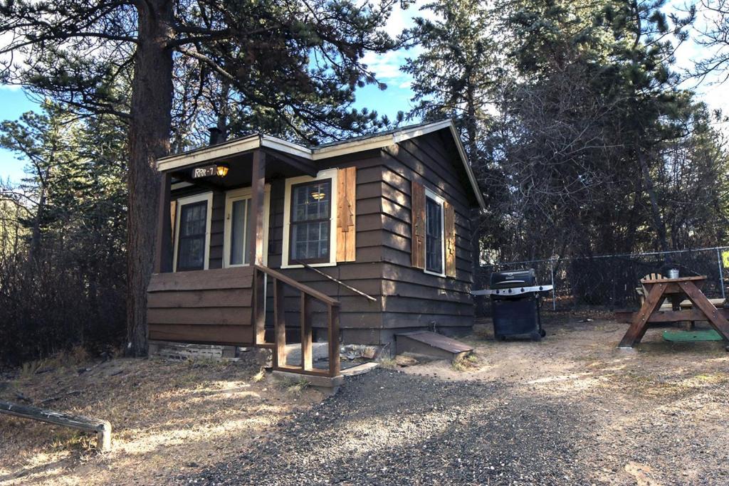 Estes Park House | Triple R Cottages- 7 cabin