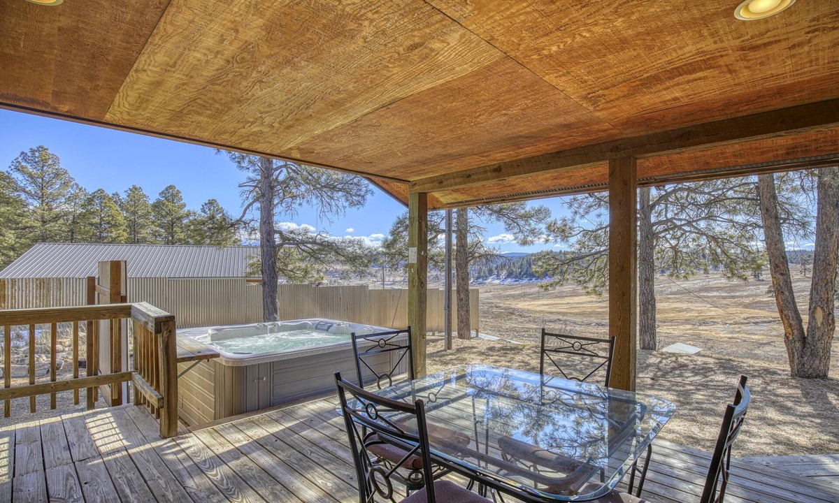 Pagosa Springs Cabin | Tubing Promo! Hot tub, Stunning Mountain Views, Near Downtown!