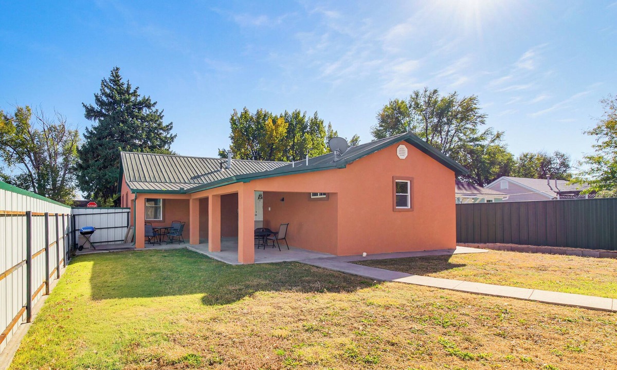 Ulysses House | Ulysses Outdoor Adventure Base w/Fenced Yard