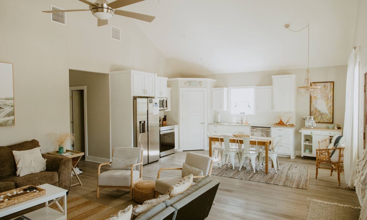 Steinhatchee House | VV’s Villa Steinhatchee Landing Resort- Dog Friendly