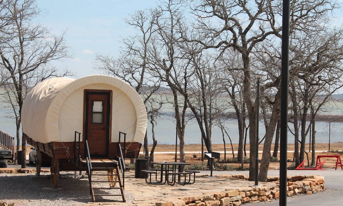Bridgeport House | Wagon 2 - Modern Rustic Retreat - West Wagon with Breathtaking Views