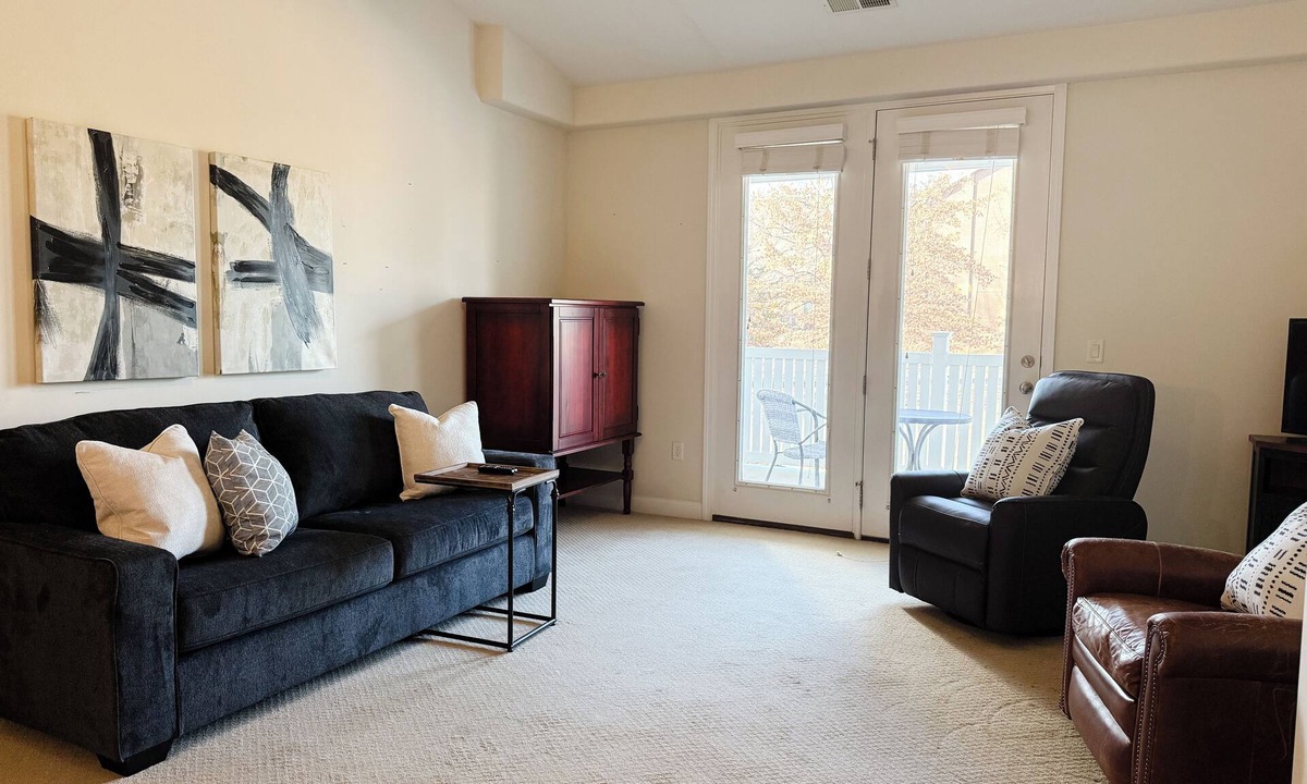 Overland Park Apartment | Welcome all coming to Kansas City for the World Cup!