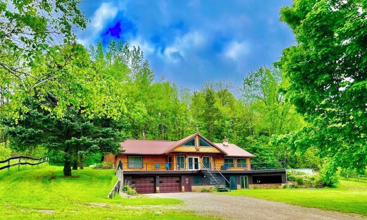 Linton Cabin | Yellow River Lodge with Pool & Hot Tub