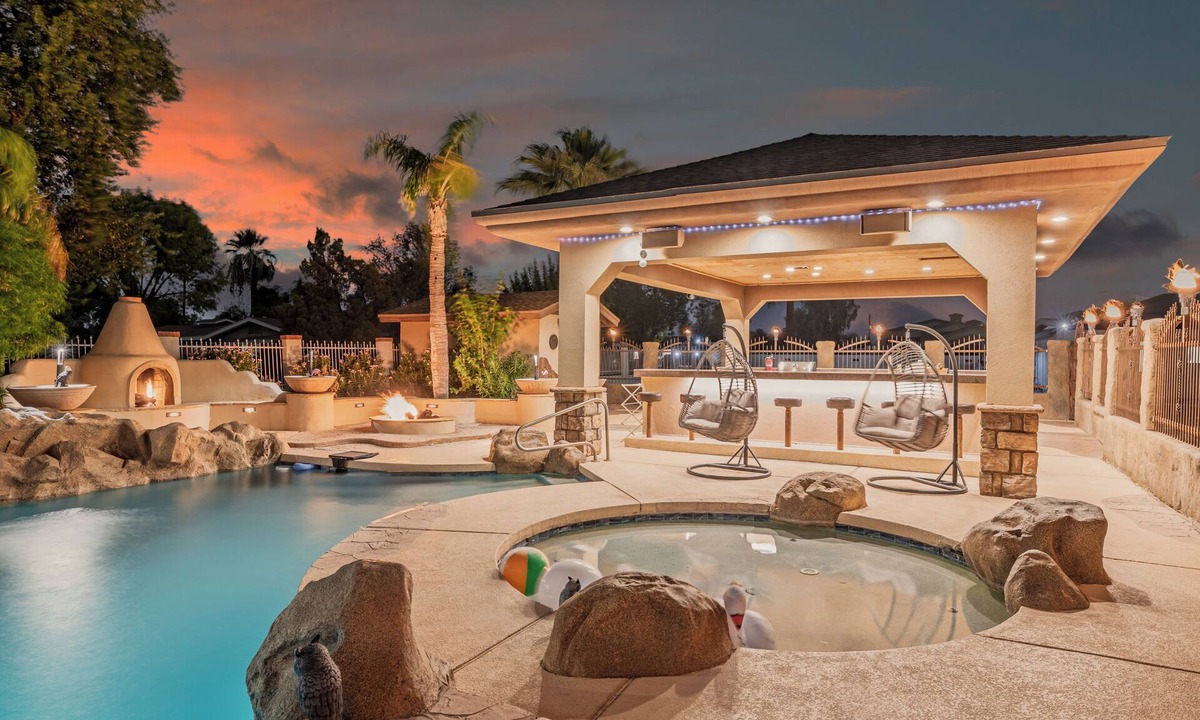 Gilbert House | YNotStay GilbertAZ - Spacious Gilbert Getaway Private Pool Home Retreat