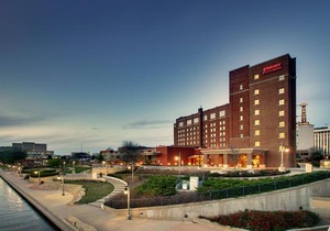 Drury Plaza Hotel Broadview Wichita