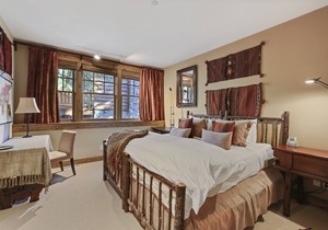 Granite Ridge Cabin,Teton Village,1mile from Grand Teton Park,walk to ski slopes