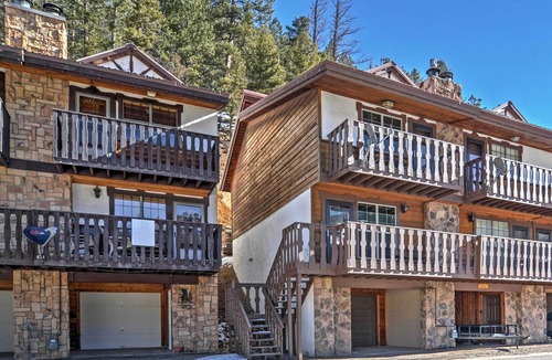 Red River House | 1 Block to Main St! Red River Home w/2 Balconies