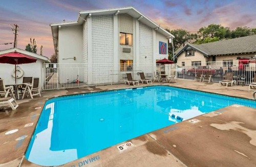 Ogden Apartment | 1 Queen Bed | Hearing Accessible Micfridge