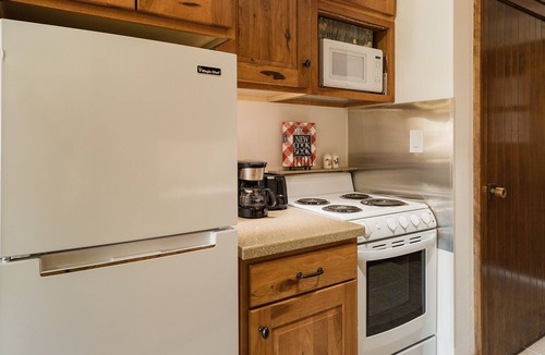 Purgatory Cabin | 10 min to Ski - AC - Pool/Hot Tub - Golf - Views - Lodge #410