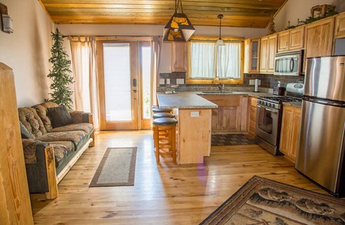 Afton Condo | 15) 1 BEDROOM WITH LOFT CONDOS - 3 QUEENS- The Mountain Inn