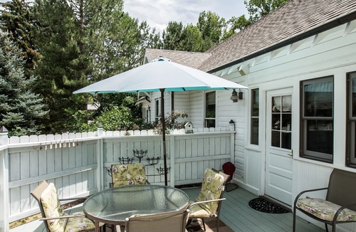 Glenwood Springs House | 1908 Remodeled Home-Cozy, Relaxing, Private, Surrounded by Nature