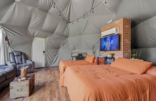 Thackerville Resort | 19th Hole Dome - W/Pool for limited time