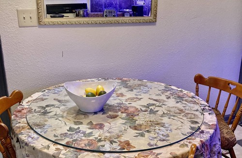 Kansas City House | 1Bed/1Bath 1st Floor House Near Downtown Kansas City