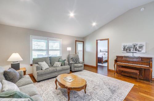Winfield House | 2 Mi to Main Street: Family Home in Winfield!