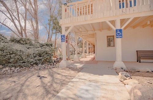 Taos Apartment | 2 Queen beds w/gas fireplace - 17