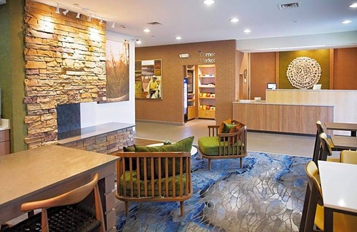 Hays Hotel | 2-Star Hotel ∙ Fairfield Inn Hays