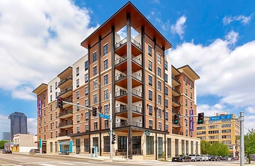 Crossroads Arts District Hotel | 2-Star Hotel ∙ Hampton Inn Suites Kansas City Downtown Crossroads