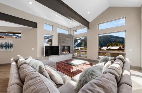 Keystone Villa | 200 Caravelle Drive : 3