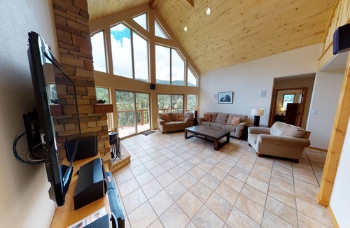 Red River Cabin | 29 Valley of the Pines with Hot Tub in the Upper Valley