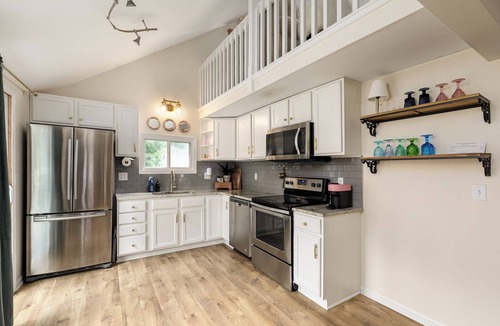 Roeland Park House | 3- Bedroom Bungalow w/Loft: KC Plaza/Stadiums