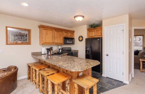 Wolf Creek Condo | 3-bedroom condo in fabulous Eden, skiing, biking, hiking, and water sports