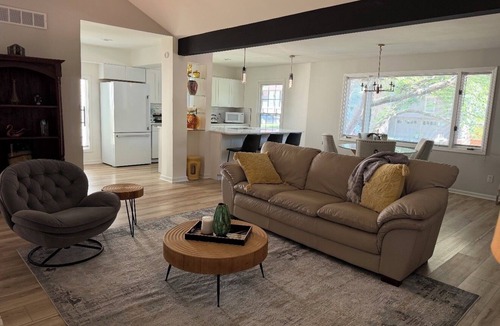 Belton House | 3-bedroom house in superb Belton not far from downtown Kansas City!