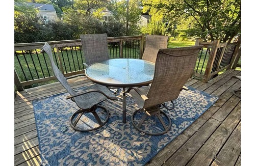 Prairie Village House | 3-bedroom ranch in beautiful Prairie Village with AC and charm