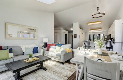 Briargate House | 3 Kings Game Room Pet Friendly EV Charger
