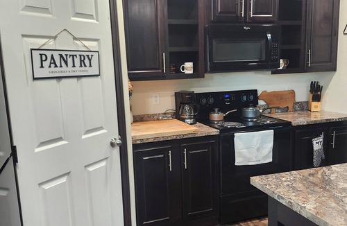 Lucerne House | 4 Bedroom, 2 Bath Historical Homestead on the Bighorn River- Longwell Boat Ramp.
