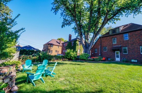 Benson House | 4 Bedroom, Mid-Century Modern House, minutes from downtown