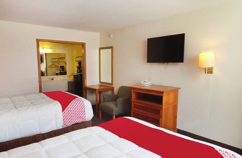 Guymon Hotel | 4 Peaceful Rooms for Couples – Explore, Relax & Unwind in Guymon!