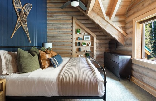 Kamas Cabin | 6K Sq ft Lodge sleeps 34 on 20 secluded acres in Beautiful Oakley