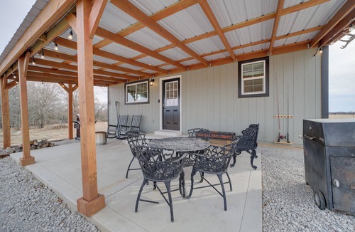 Milfay Cabin | 70-Acre Retreat w/2 Fishing Ponds Near Route 66