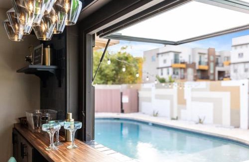 Village Grove House | 80th Place home