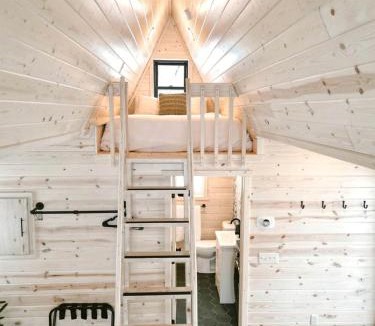 Crosby Ski Chalet | A-Frame Paradise: Retreat with Exclusive Steam Sauna in Mission Township