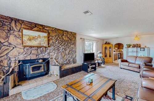 Alamosa House | Adventure-Ready Retreat Near Great Sand Dunes!
