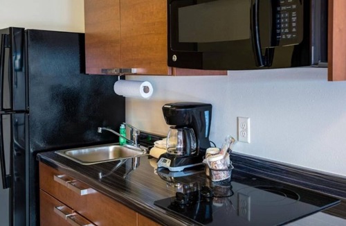 Sturtevant Hotel | Affordable Stay w/Kitchenette Near Attractions